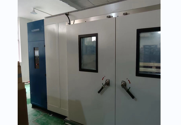 步入式高低溫試驗(yàn)室關(guān)于汽車(chē)環(huán)境適應(yīng)試驗(yàn)項(xiàng)目