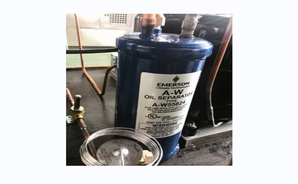 高低溫試驗(yàn)箱油分離器的作用是什么？