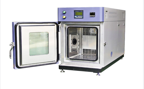 造成桌上溫濕度試驗(yàn)箱表層起霜的原因