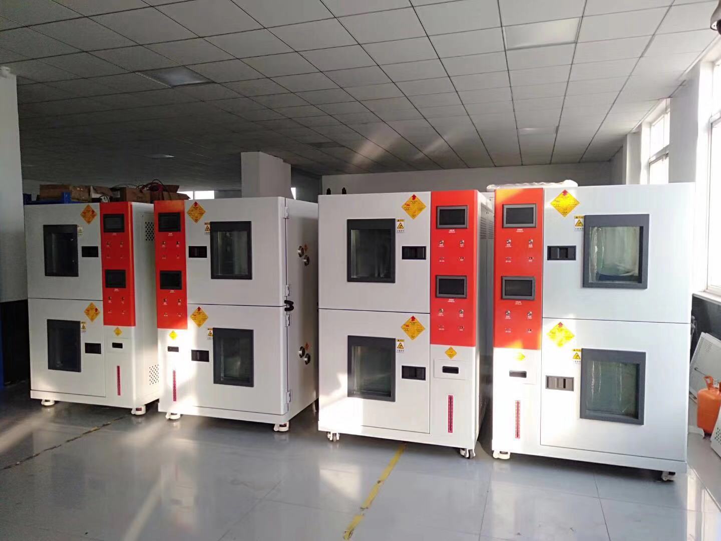 恒溫恒濕試驗(yàn)箱示意圖